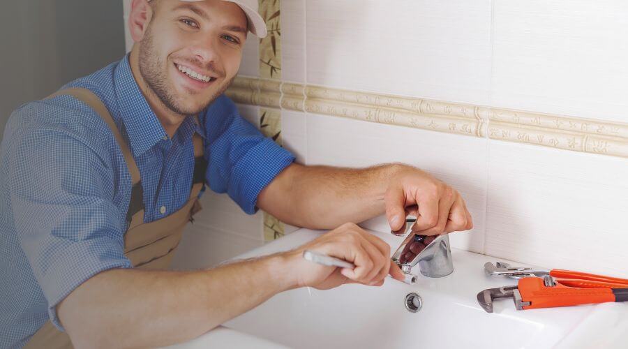 Handle or spout repair in Ramsey, IL